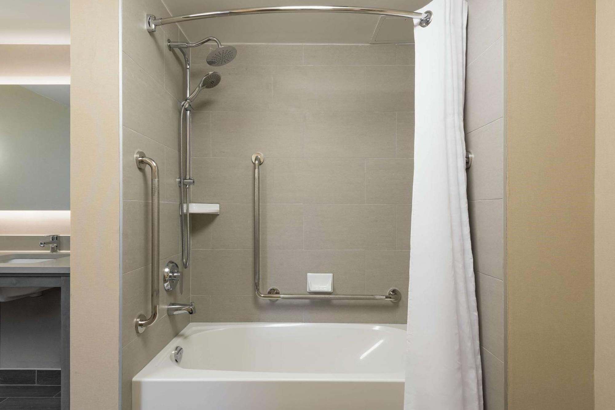 Homewood Suites By Hilton Ottawa Airport Esterno foto